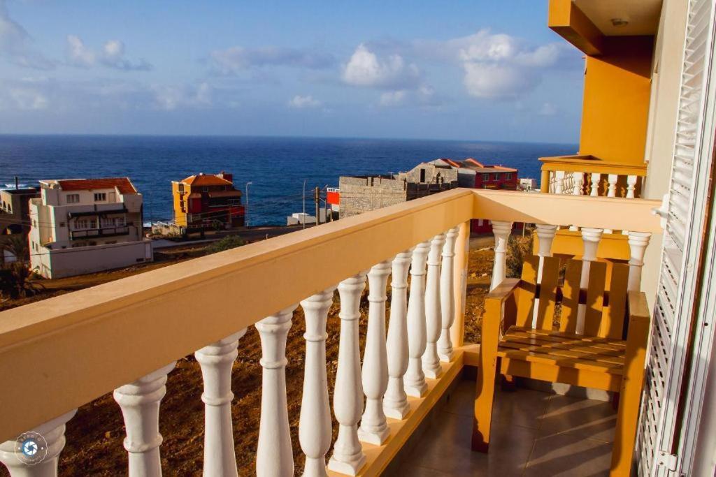 Kolina D'Sol Bed and Breakfast Ponta Do Sol Eksteriør billede